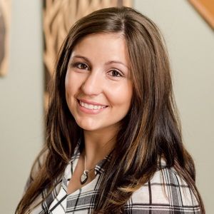 Meet your Posher, Angela